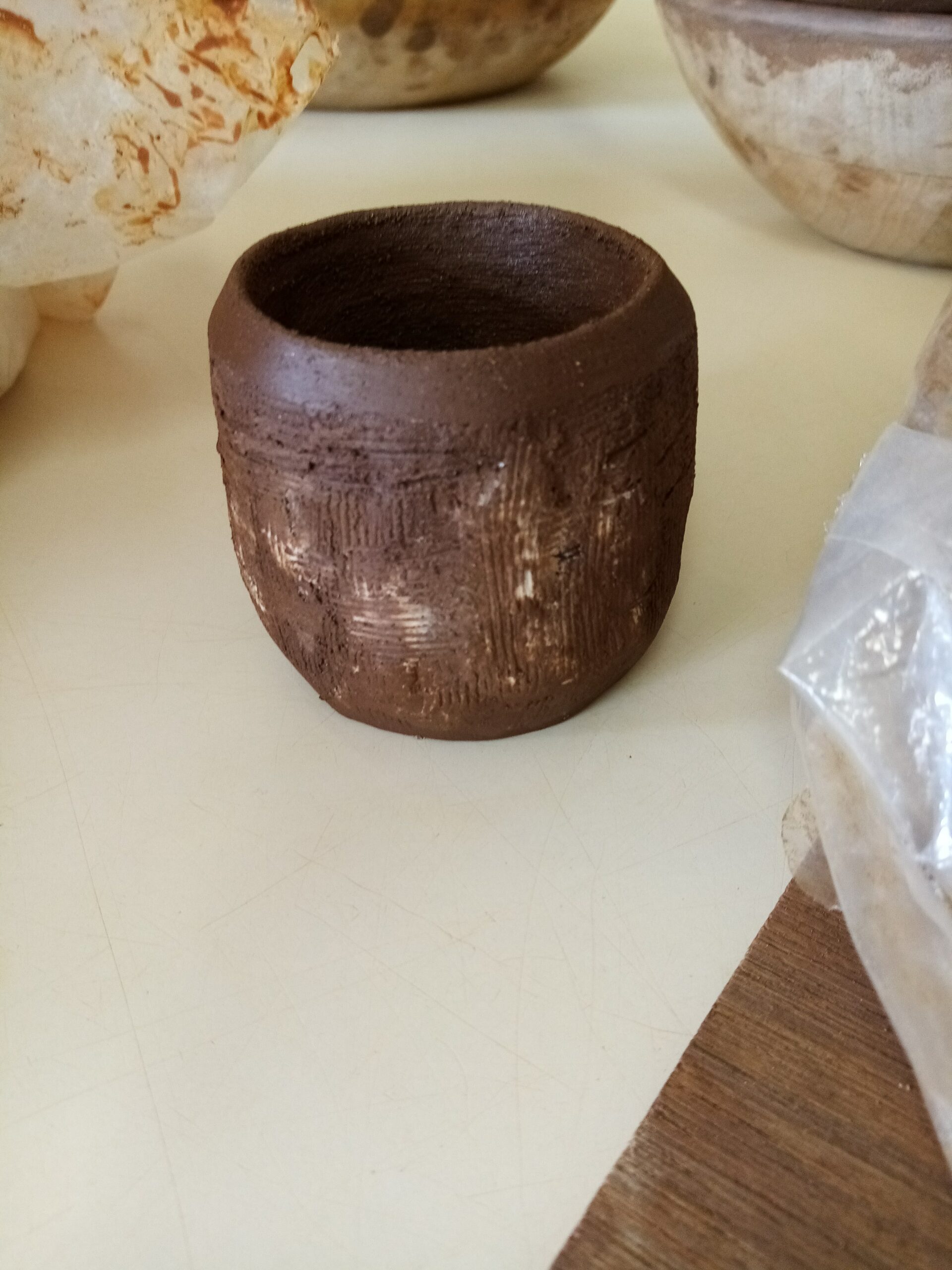 arnodva-poterie-katell-stages-adultes-tasse grès et porcelaine